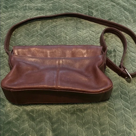 Vintage Liz Claiborne Leather Crossbody Shoulder Bag Cognac Brown Snap Close - Picture 3 of 12